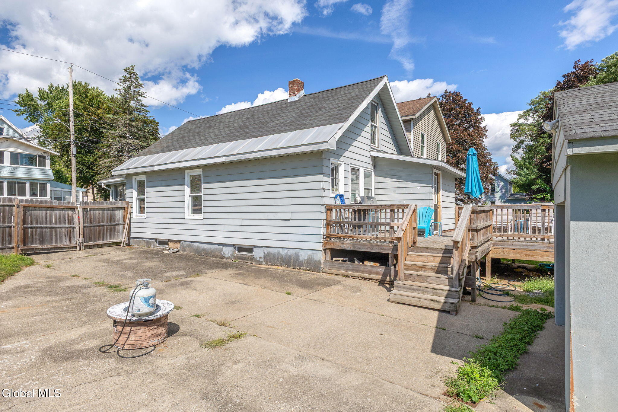 2206 William Street Schenectady NY 12306