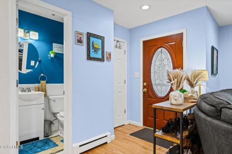 19 Sylvan Lane Troy NY 12180