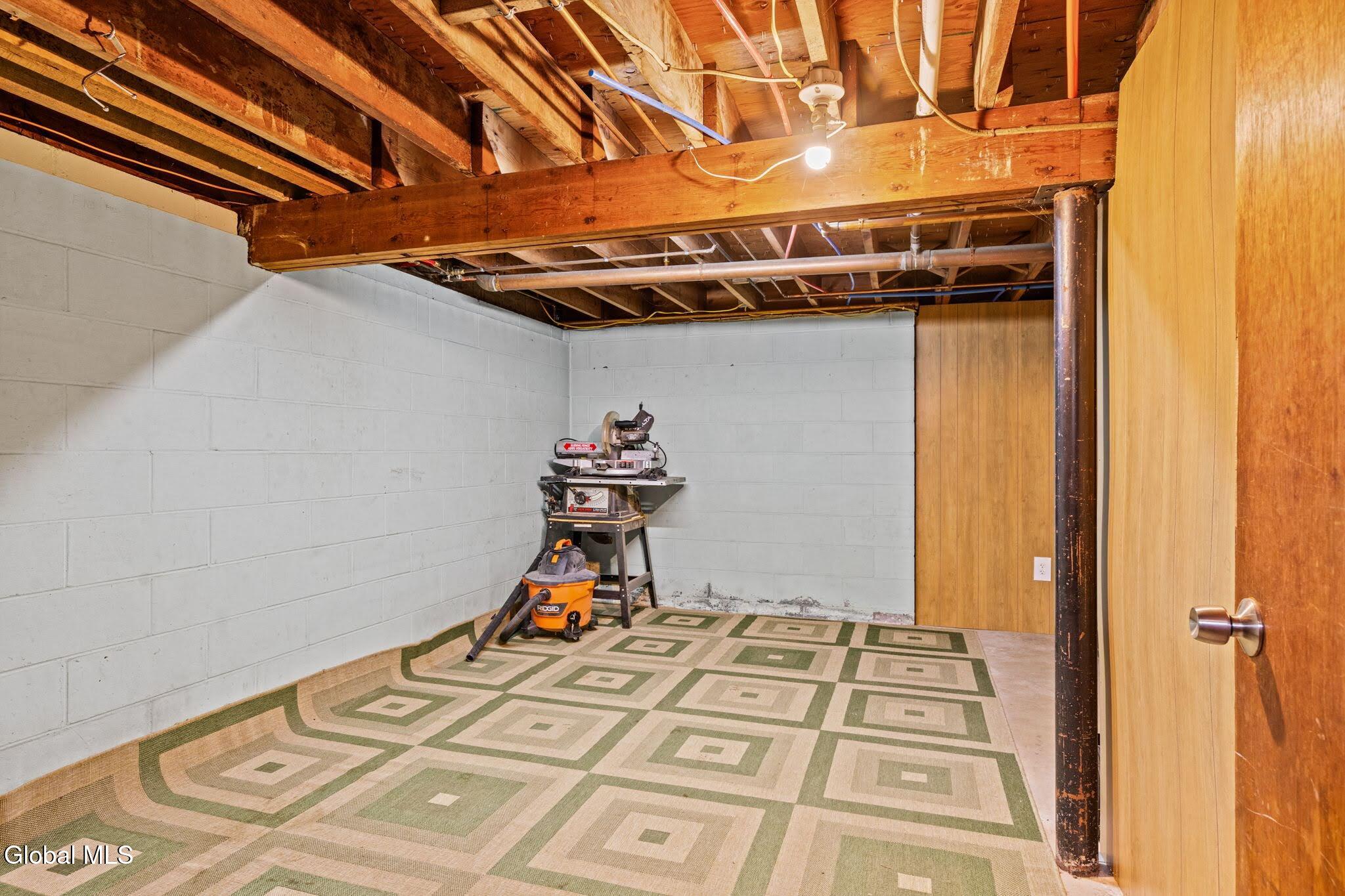 19 Sylvan Lane Troy NY 12180