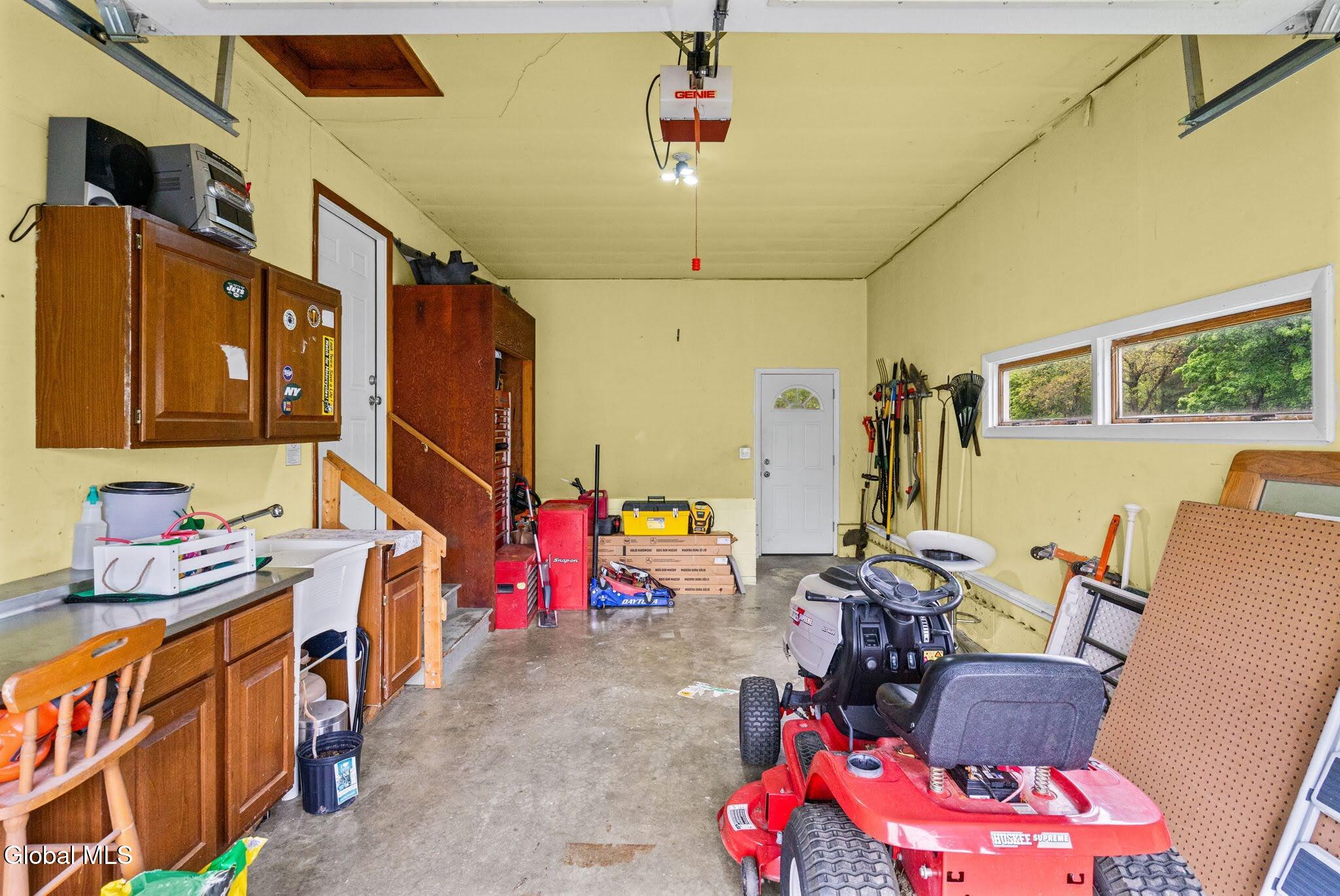 19 Sylvan Lane Troy NY 12180