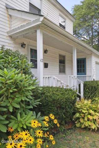 42 King Street Warrensburg NY 12885