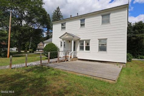 42 King Street Warrensburg NY 12885