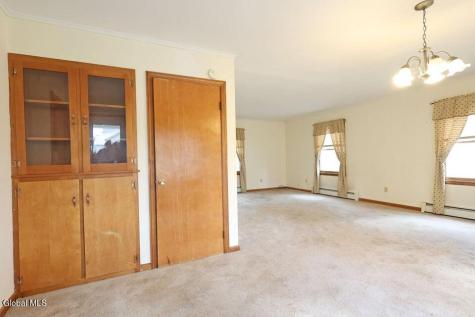 42 King Street Warrensburg NY 12885
