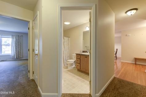 2419 Jaffrey Street Niskayuna NY 12309