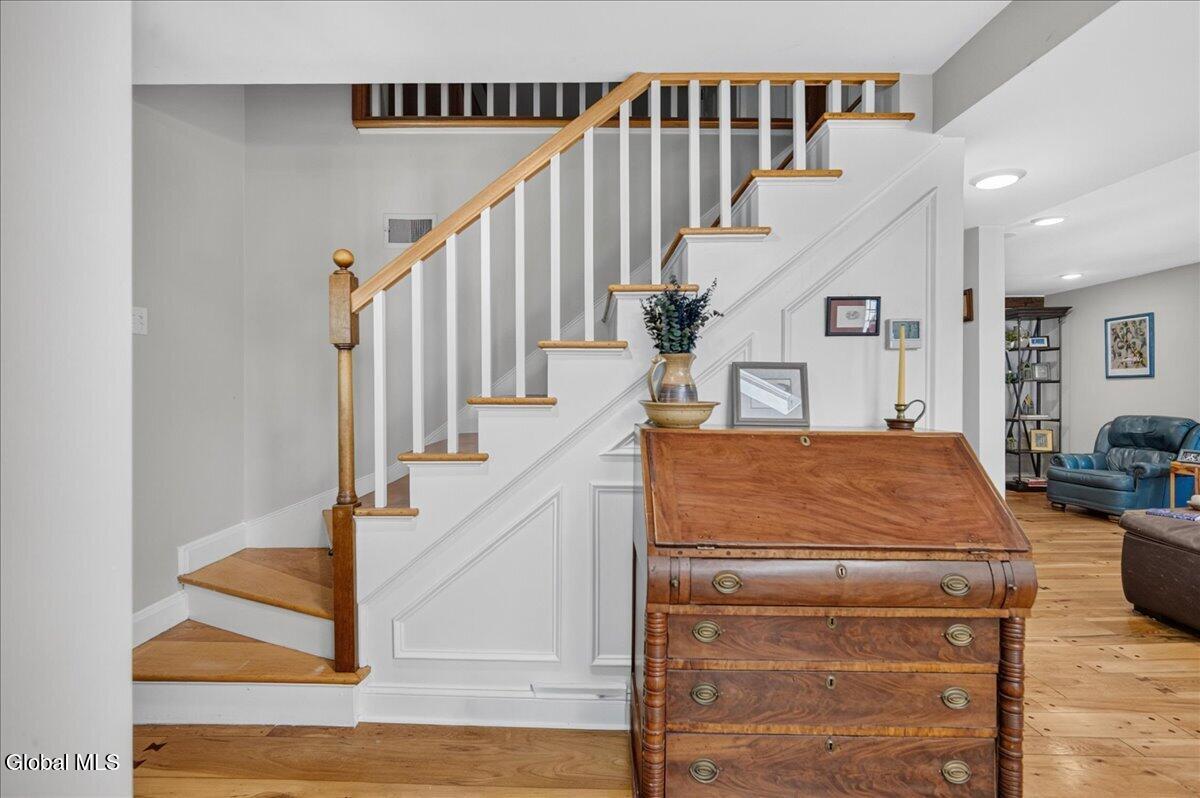 1916 E Country Club Drive Niskayuna NY 12309
