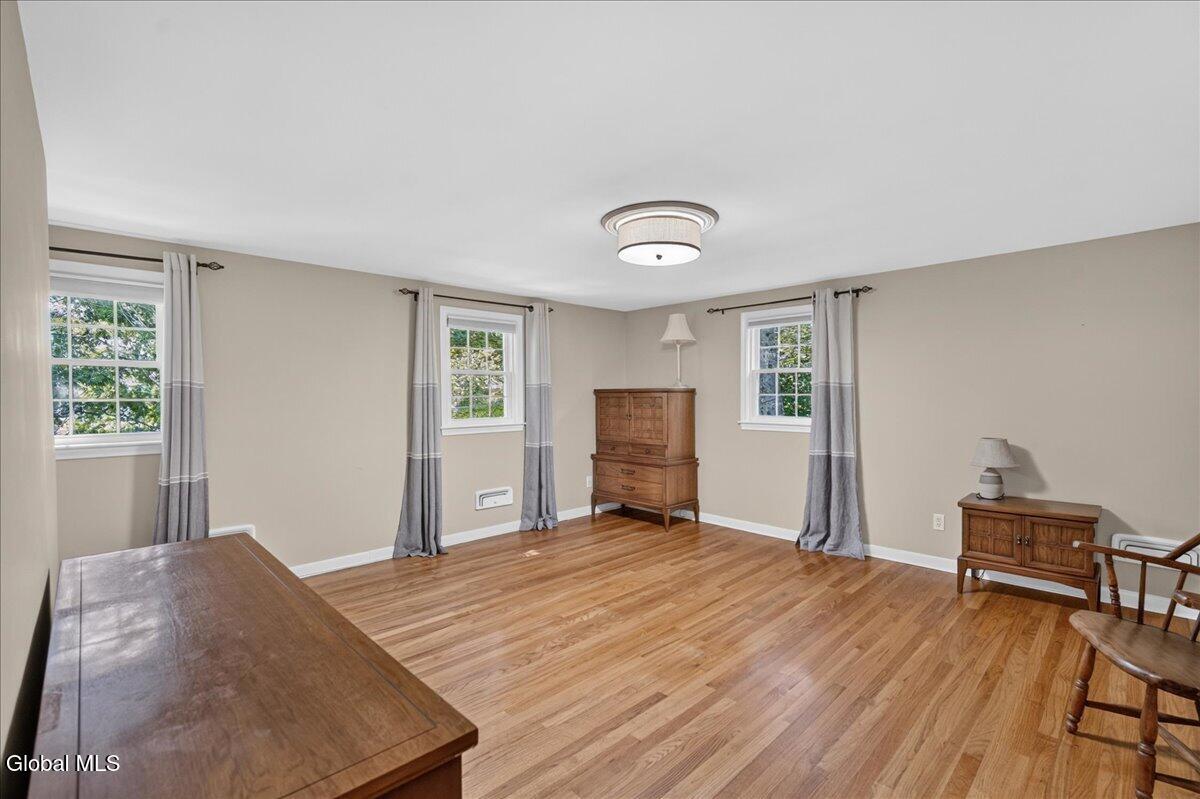 1916 E Country Club Drive Niskayuna NY 12309