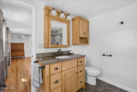1916 E Country Club Drive Niskayuna NY 12309