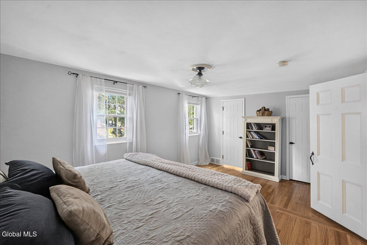 1916 E Country Club Drive Niskayuna NY 12309