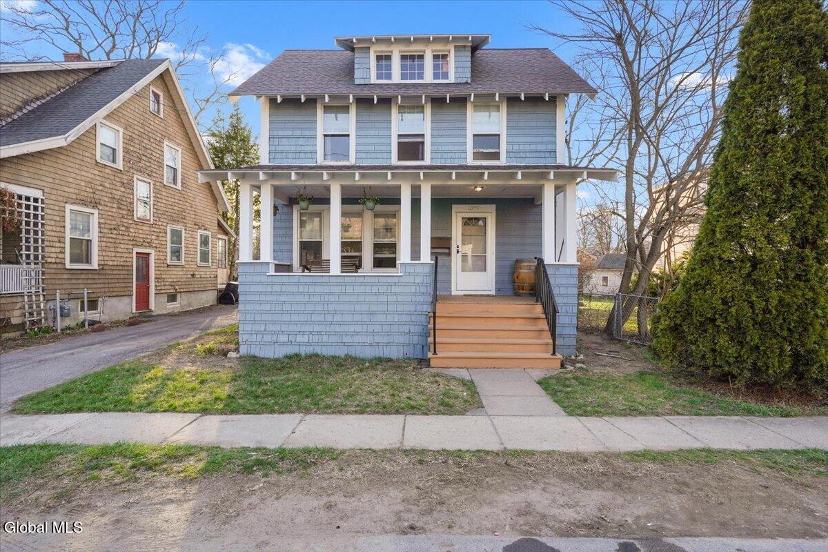1095 Regent Street Niskayuna NY 12309