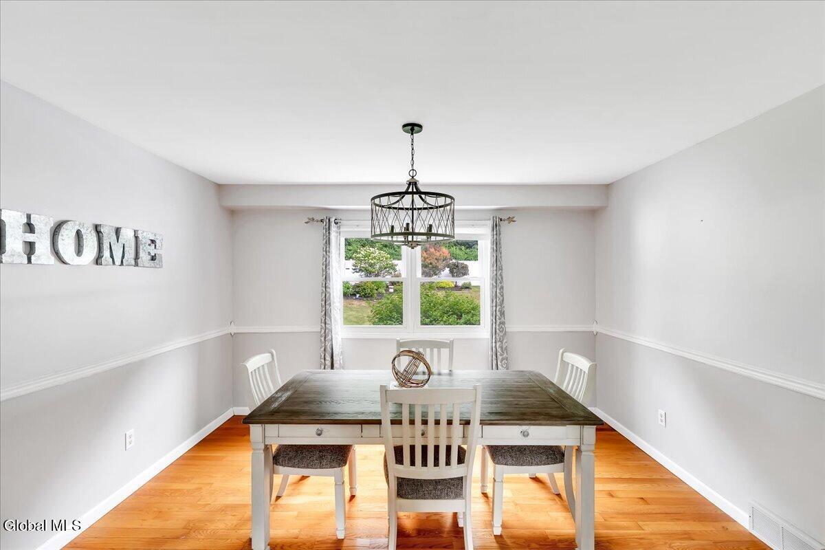 25 Concord Drive Niskayuna NY 12309