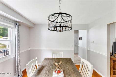 25 Concord Drive Niskayuna NY 12309