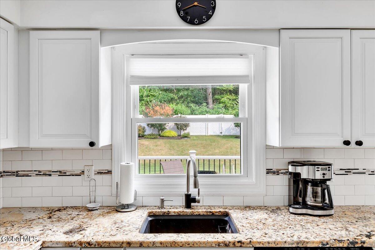 25 Concord Drive Niskayuna NY 12309