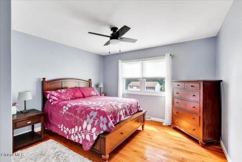 25 Concord Drive Niskayuna NY 12309