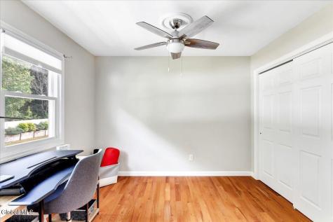25 Concord Drive Niskayuna NY 12309