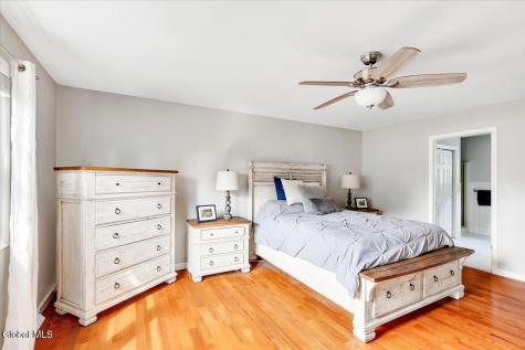 25 Concord Drive Niskayuna NY 12309