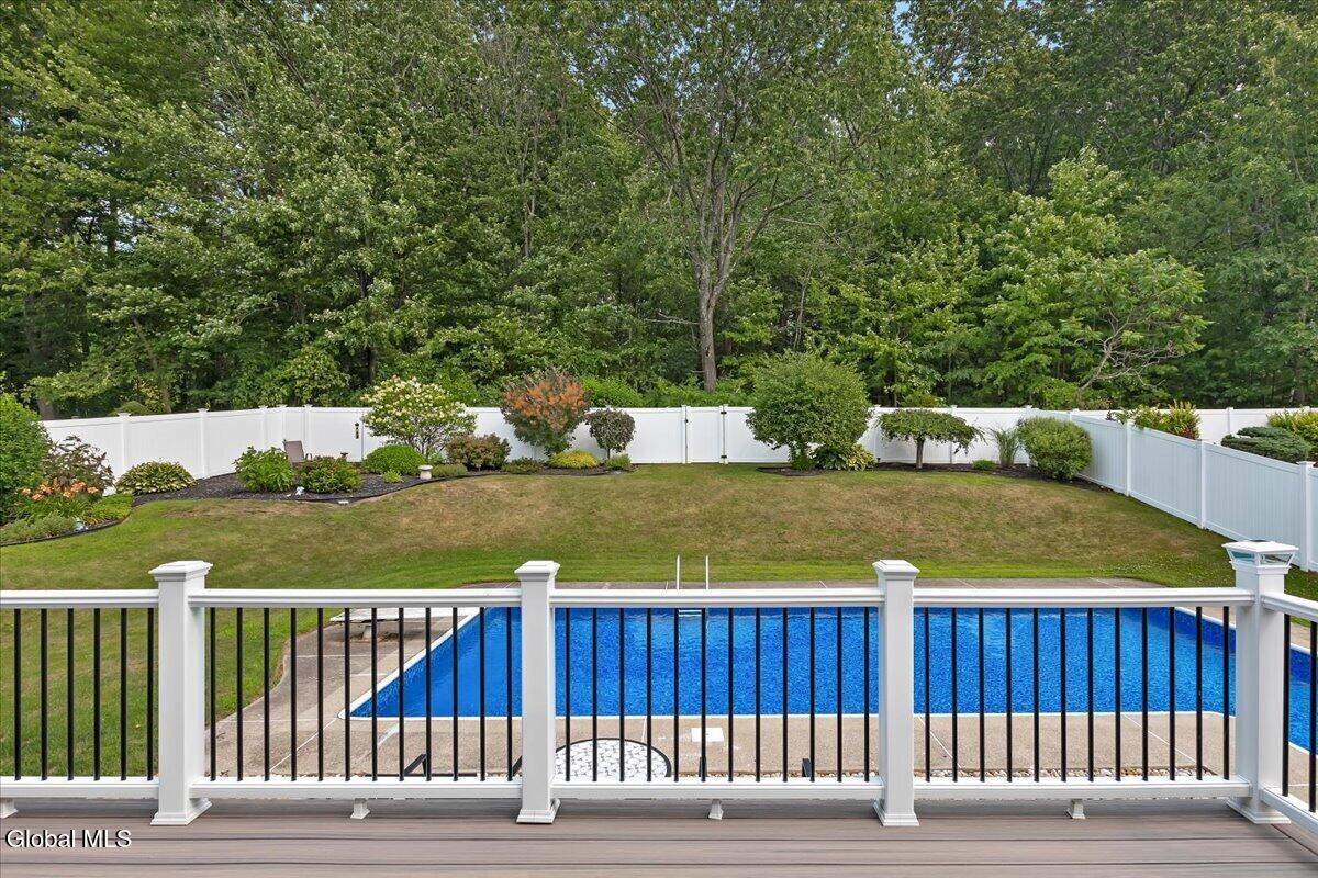 25 Concord Drive Niskayuna NY 12309