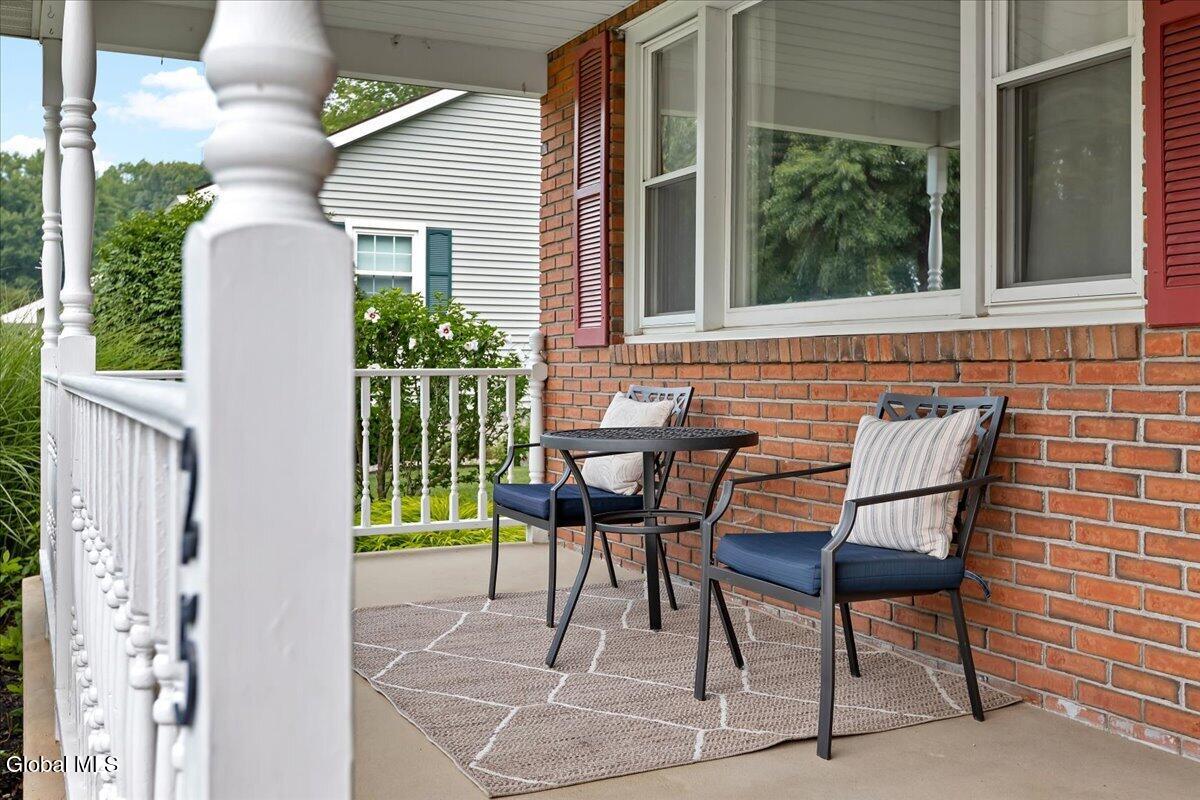 25 Concord Drive Niskayuna NY 12309