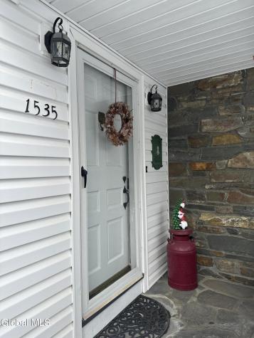 1535 Myron Street Niskayuna NY 12309