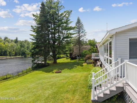 114 Lake Drive Gloversville NY 12078