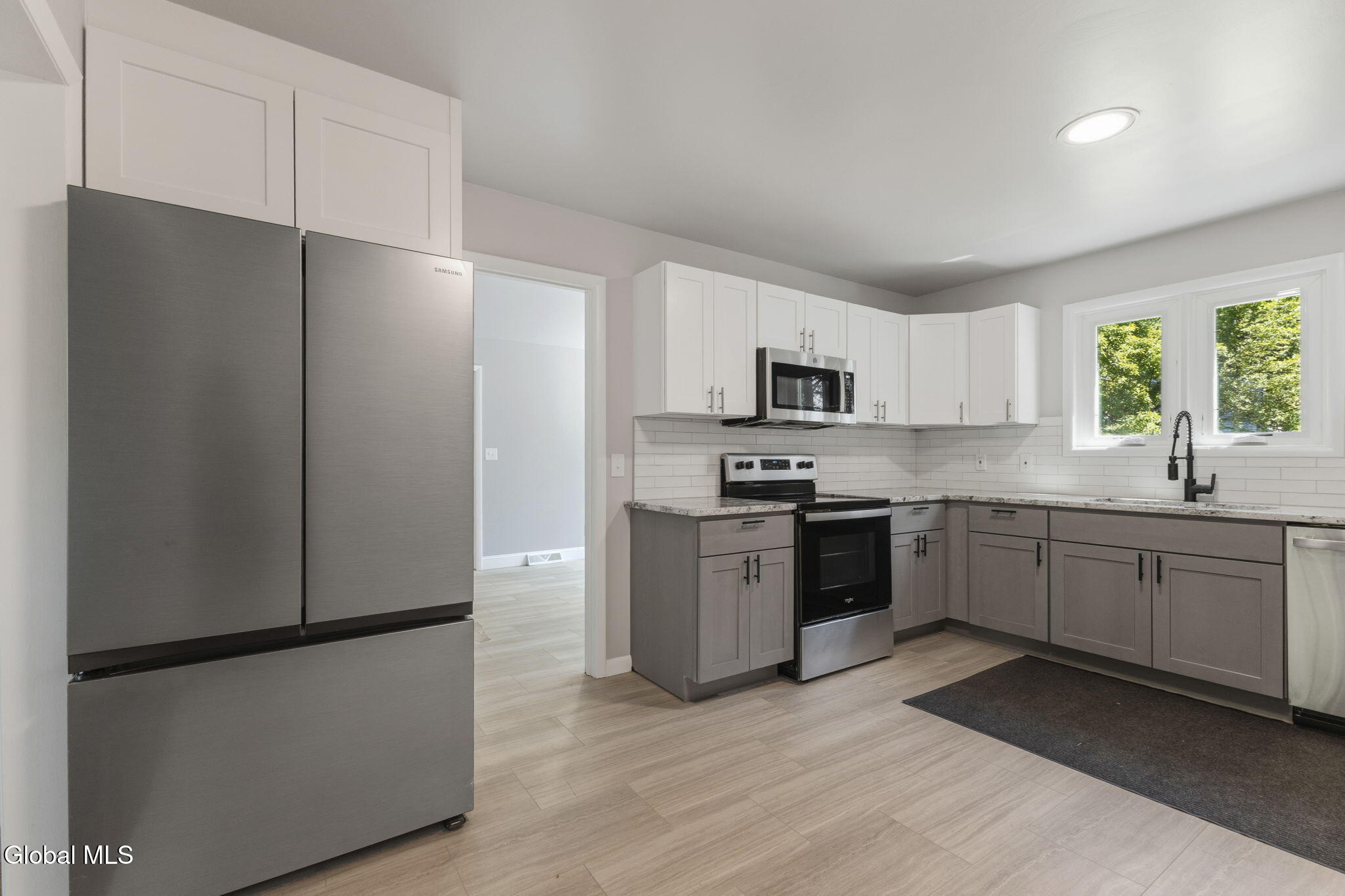 5 Salisbury Road Delmar NY 12054