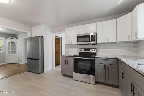 5 Salisbury Road Delmar NY 12054