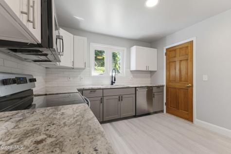 5 Salisbury Road Delmar NY 12054