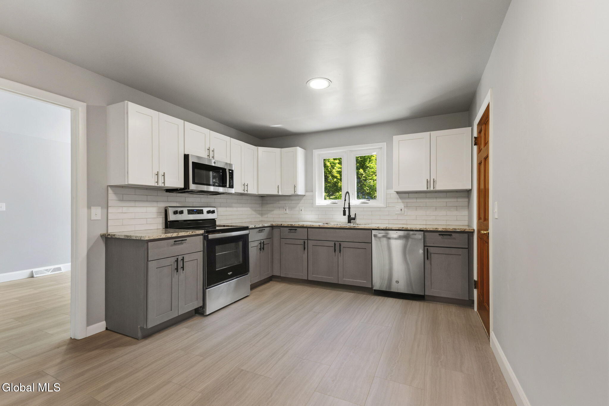 5 Salisbury Road Delmar NY 12054