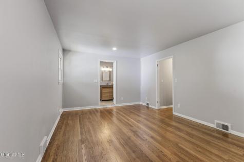 5 Salisbury Road Delmar NY 12054