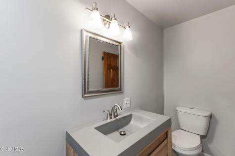 5 Salisbury Road Delmar NY 12054
