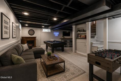 5 Salisbury Road Delmar NY 12054