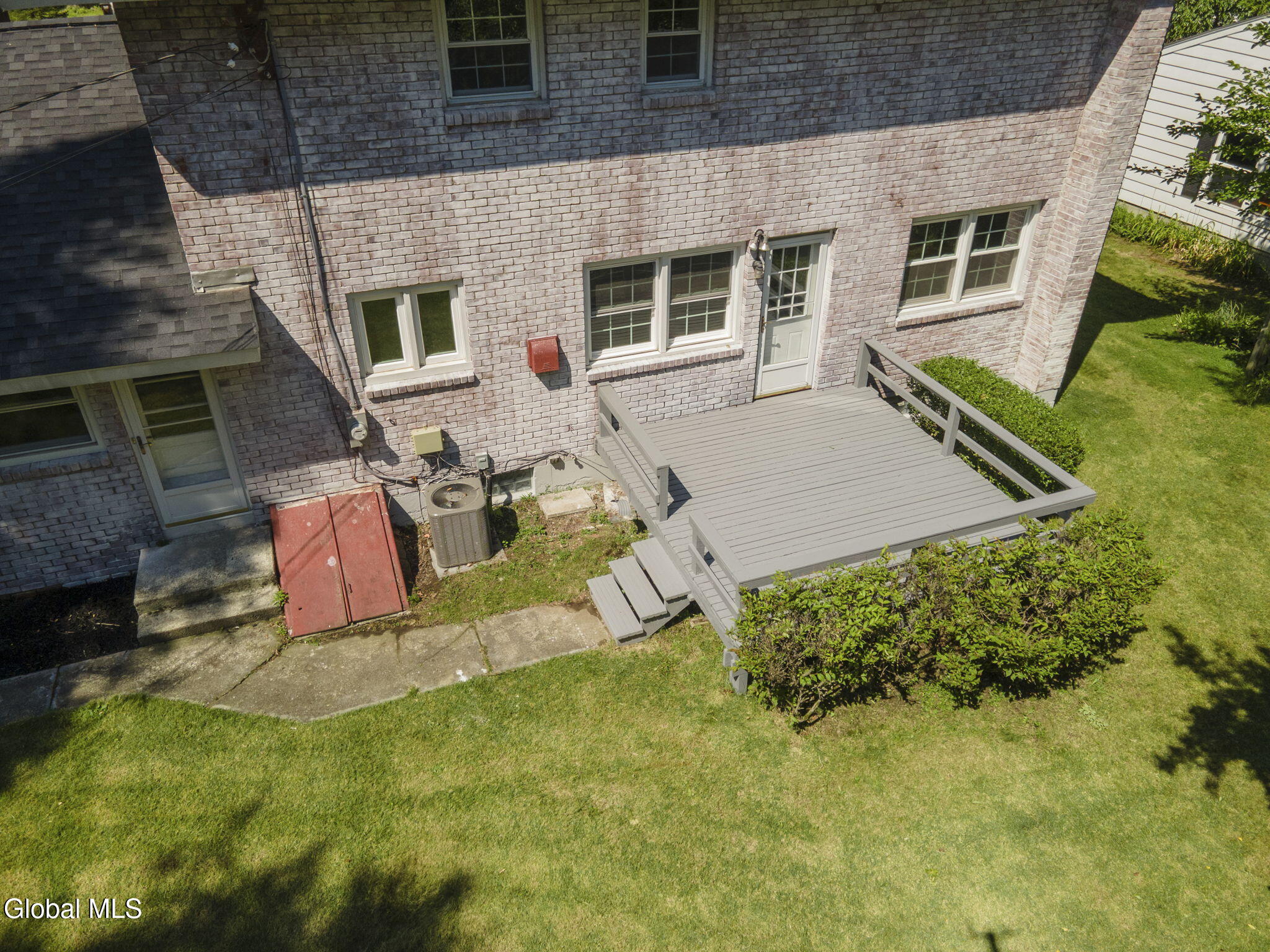 5 Salisbury Road Delmar NY 12054
