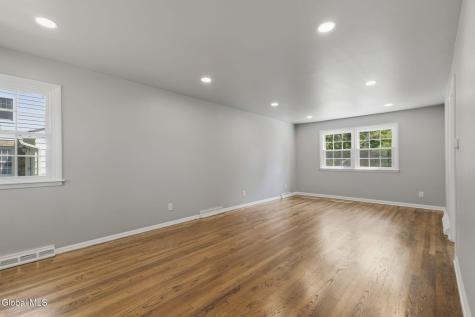 5 Salisbury Road Delmar NY 12054