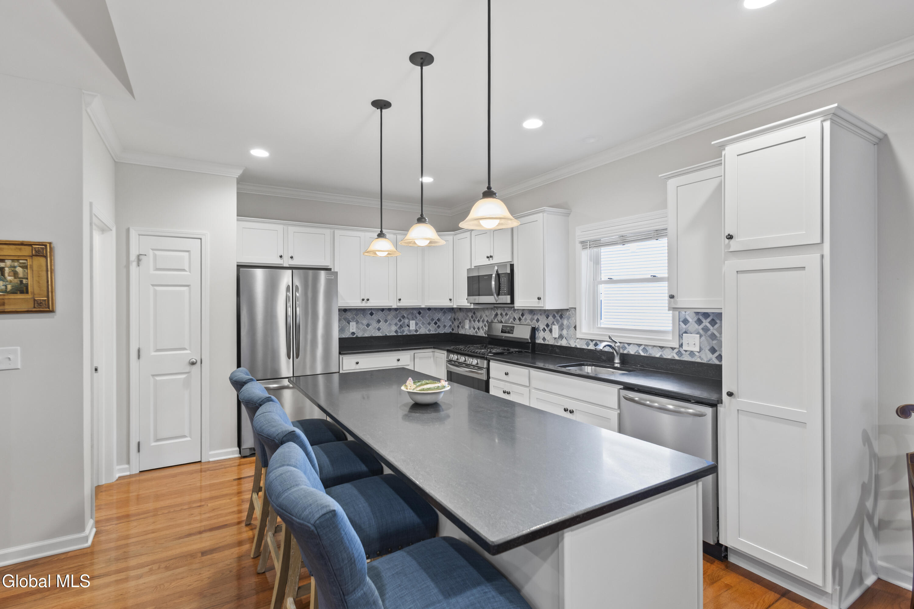 26 Jessica Lane Glenmont NY 12077