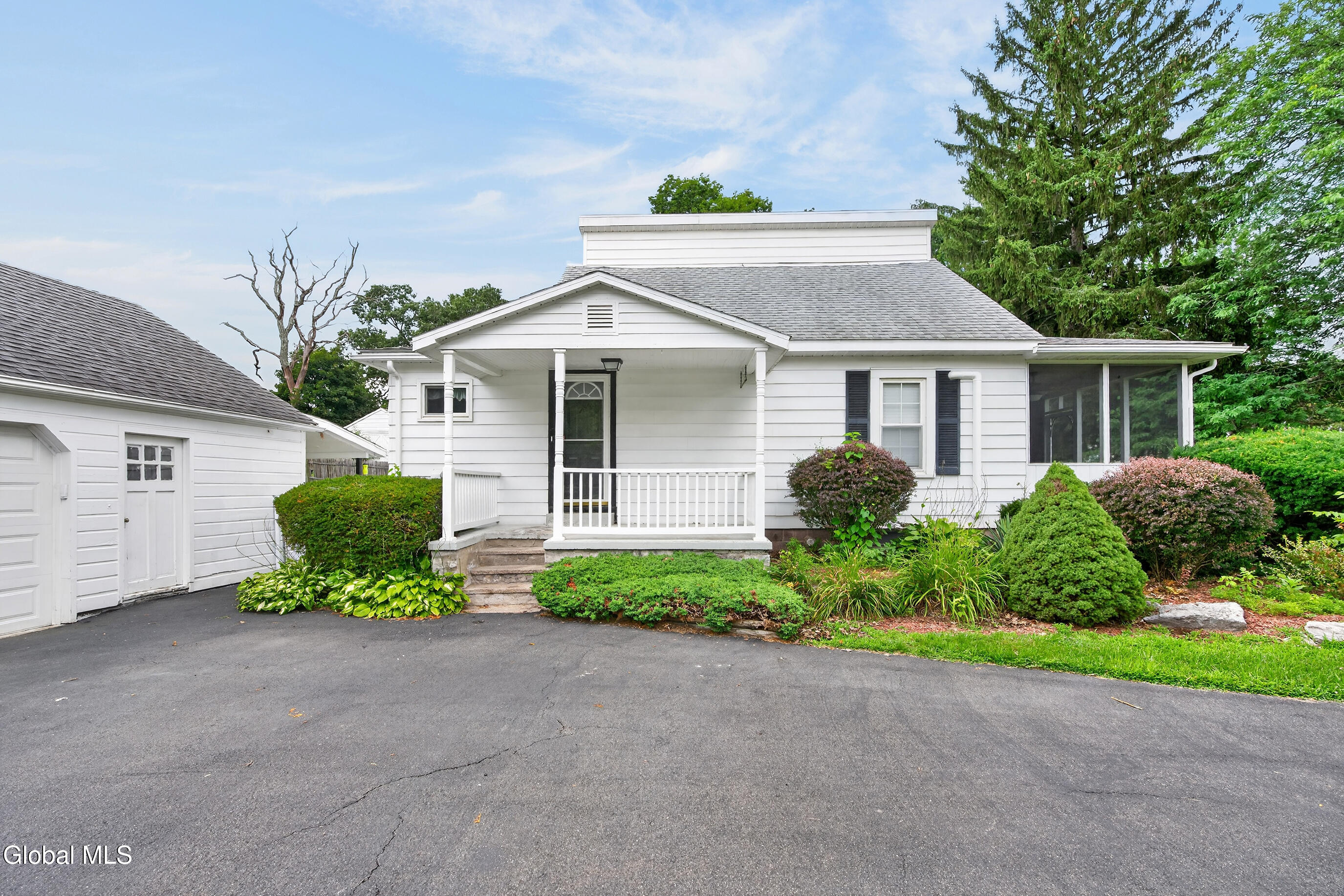 2031 Delaware Turnpike Clarksville NY 12041