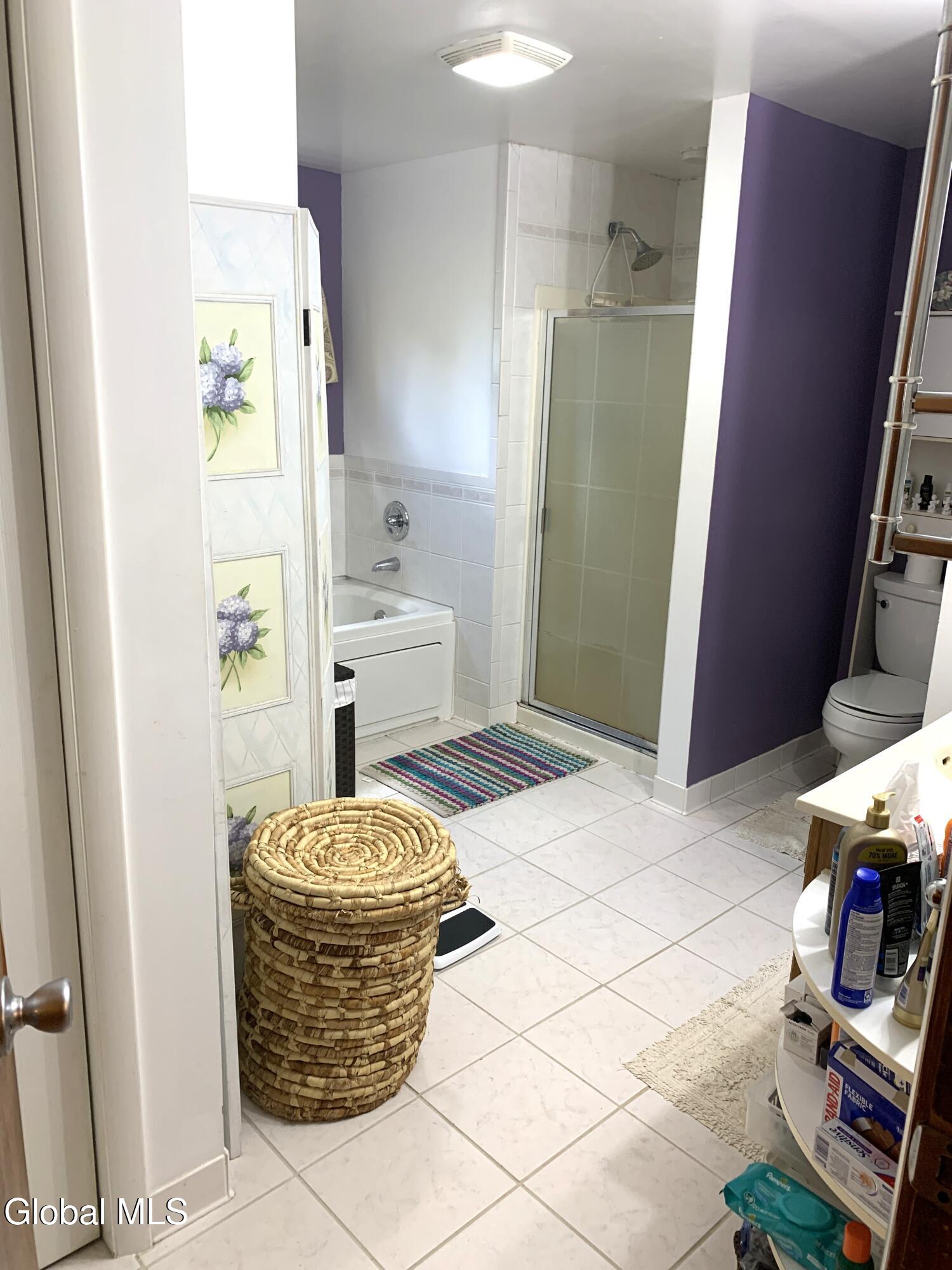 10 Dahl Way Averill Park NY 12018