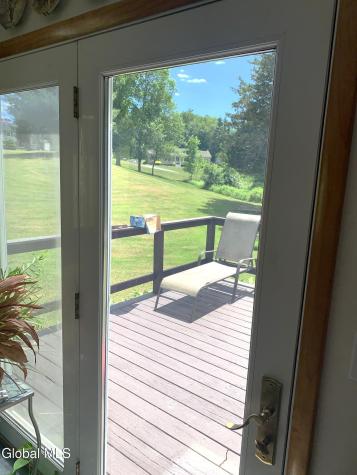 10 Dahl Way Averill Park NY 12018
