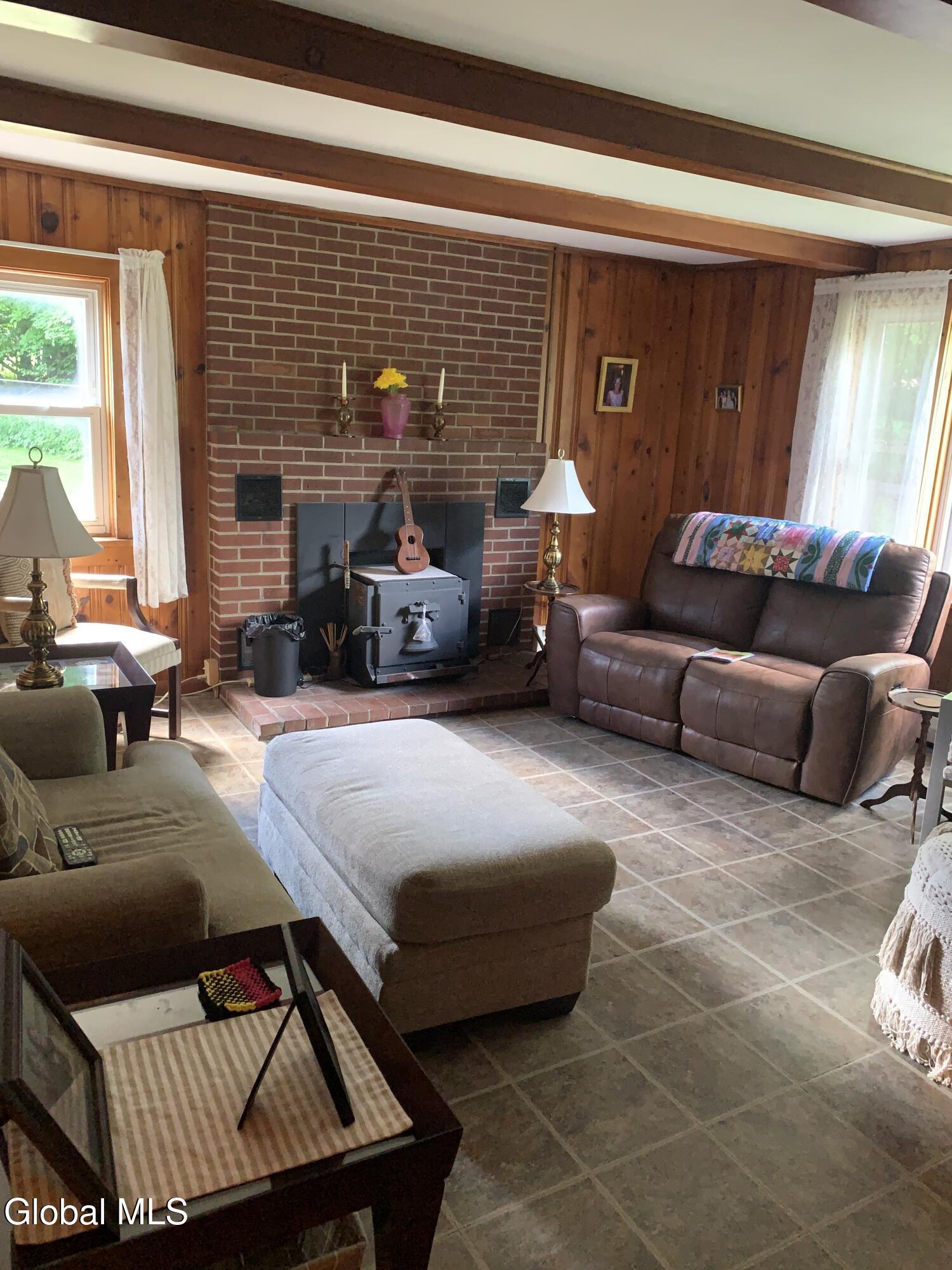 10 Dahl Way Averill Park NY 12018