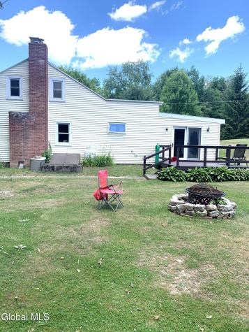 10 Dahl Way Averill Park NY 12018