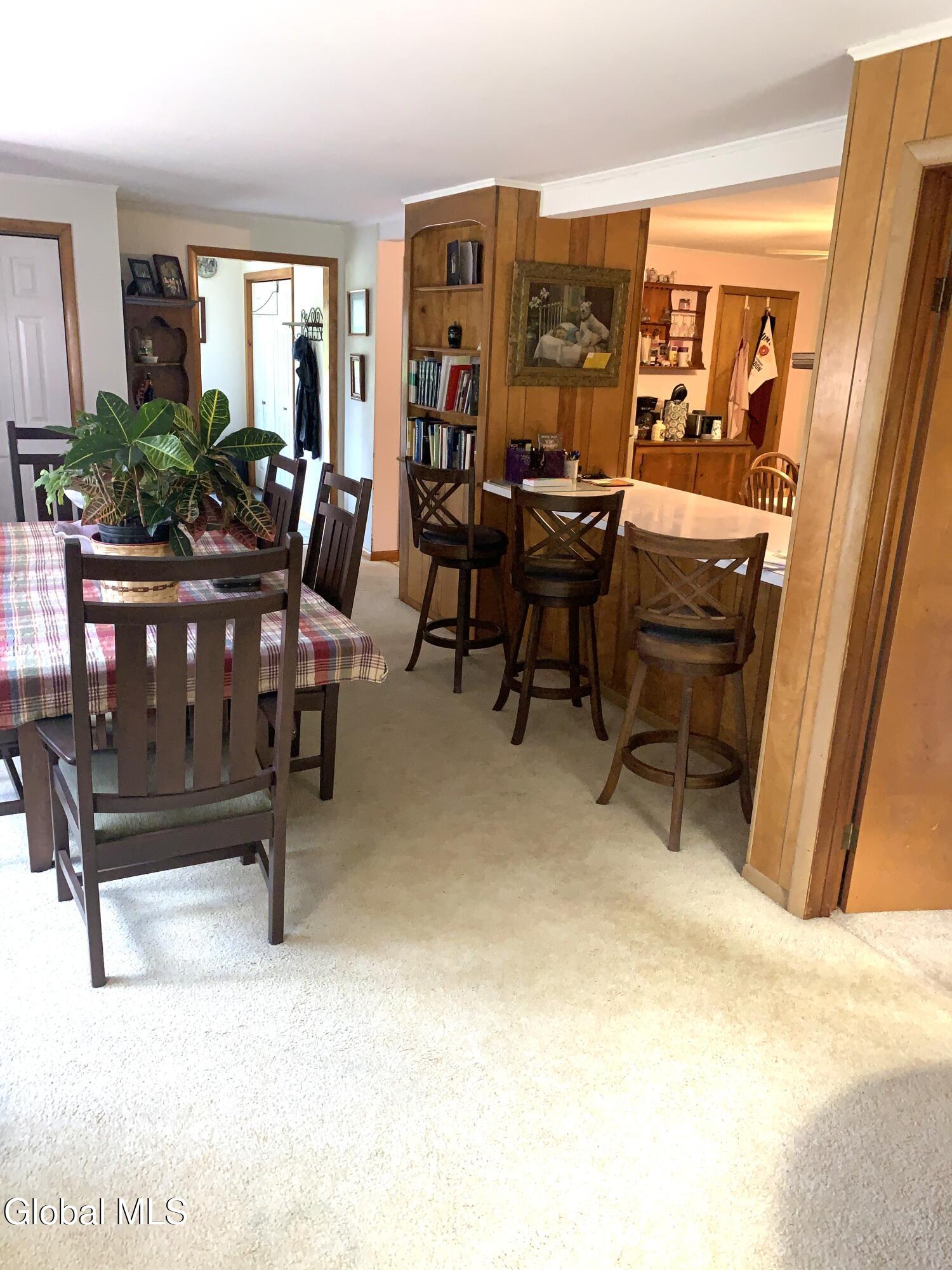 10 Dahl Way Averill Park NY 12018
