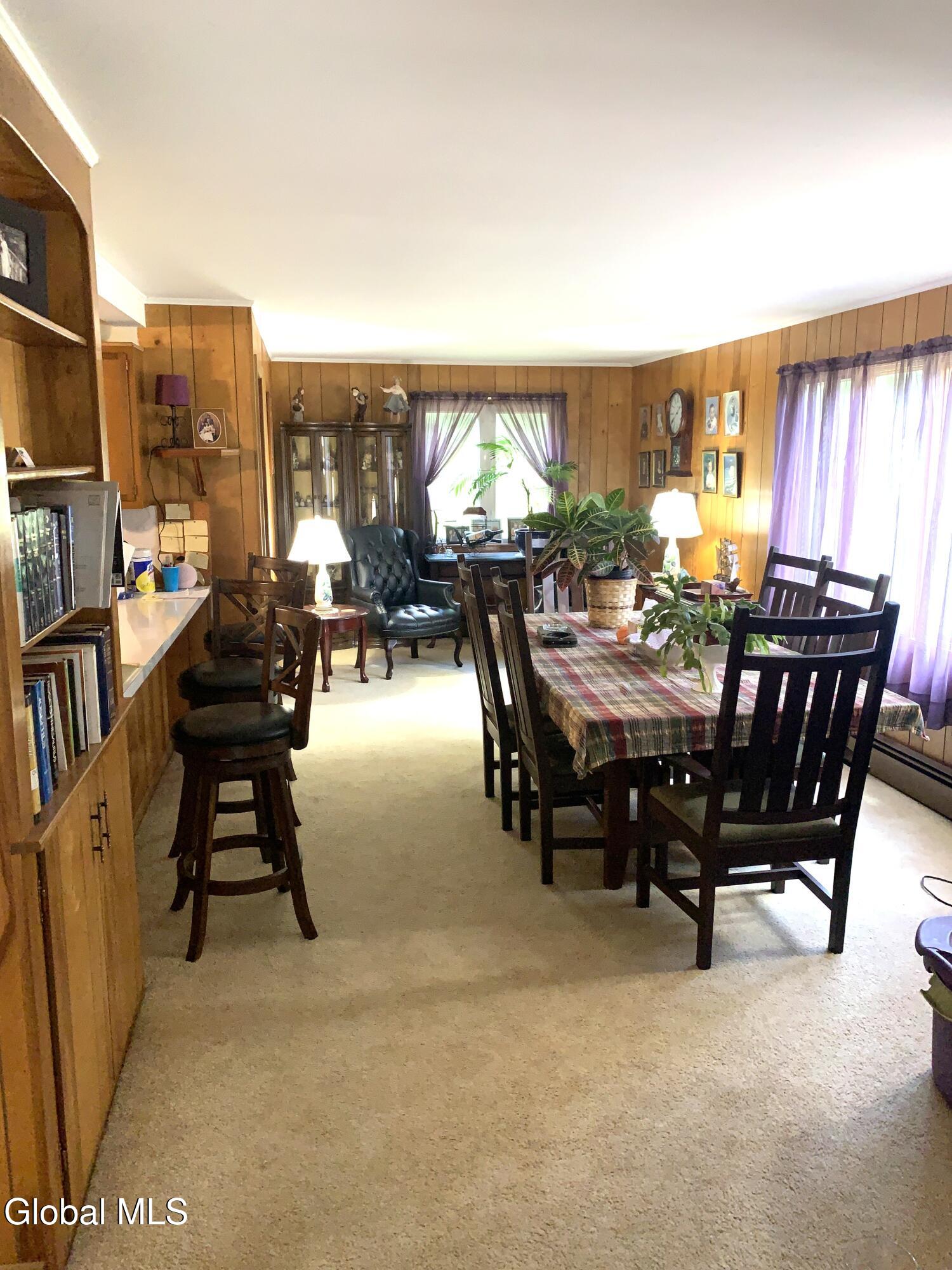 10 Dahl Way Averill Park NY 12018