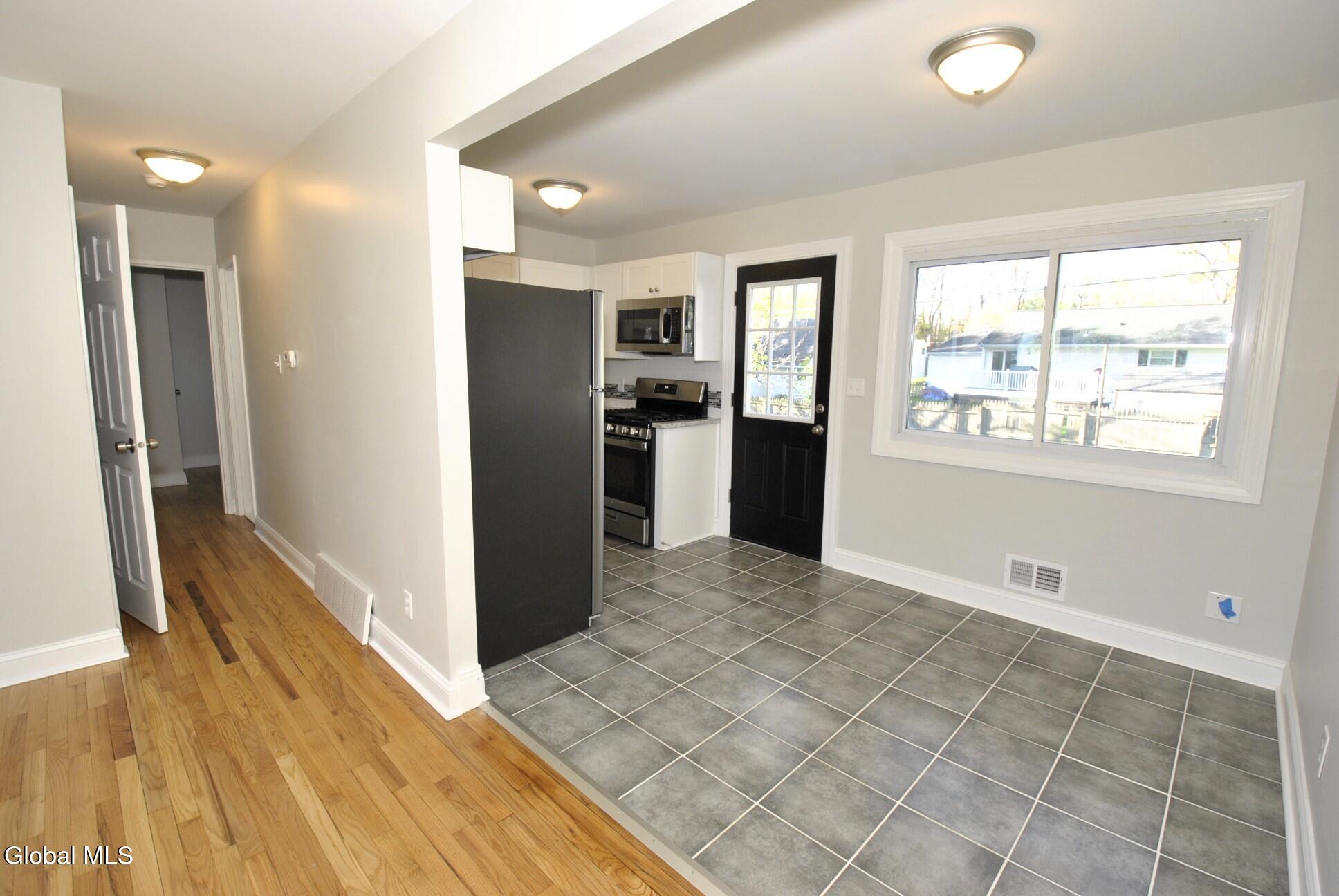 10 Bridle Path Albany NY 12205