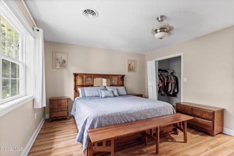 1 Erlynn Place Niskayuna NY 12309