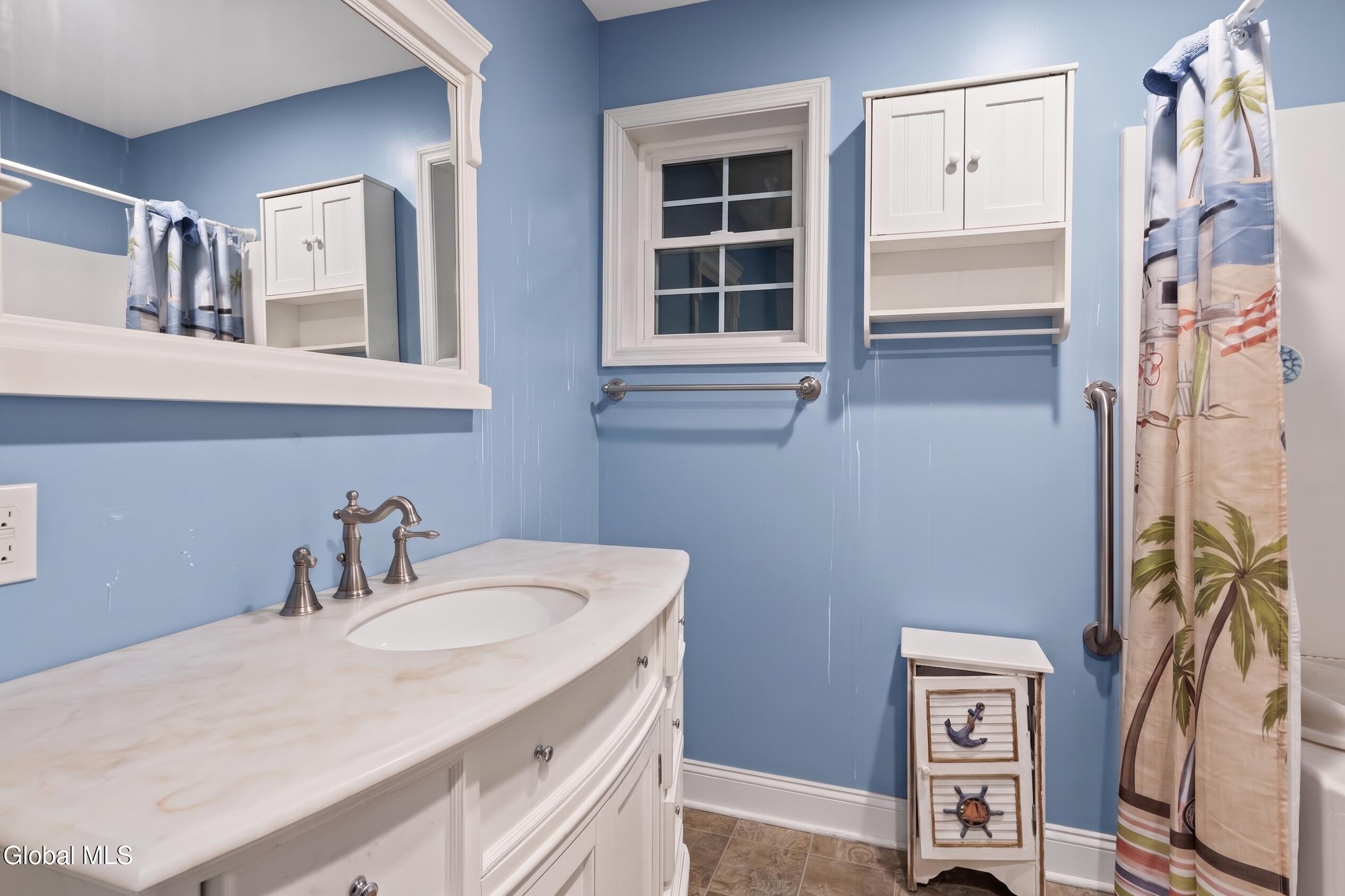 1 Erlynn Place Niskayuna NY 12309