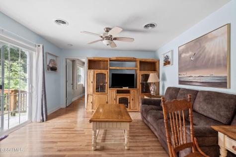 1 Erlynn Place Niskayuna NY 12309