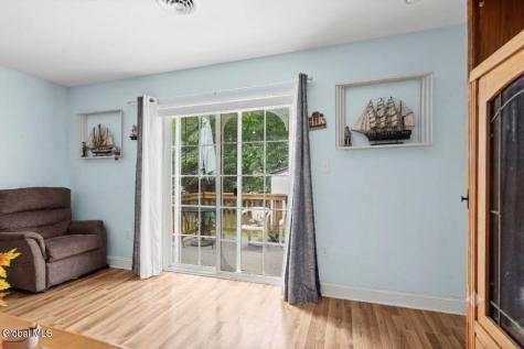1 Erlynn Place Niskayuna NY 12309