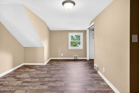 10 Warren Avenue Albany NY 12203