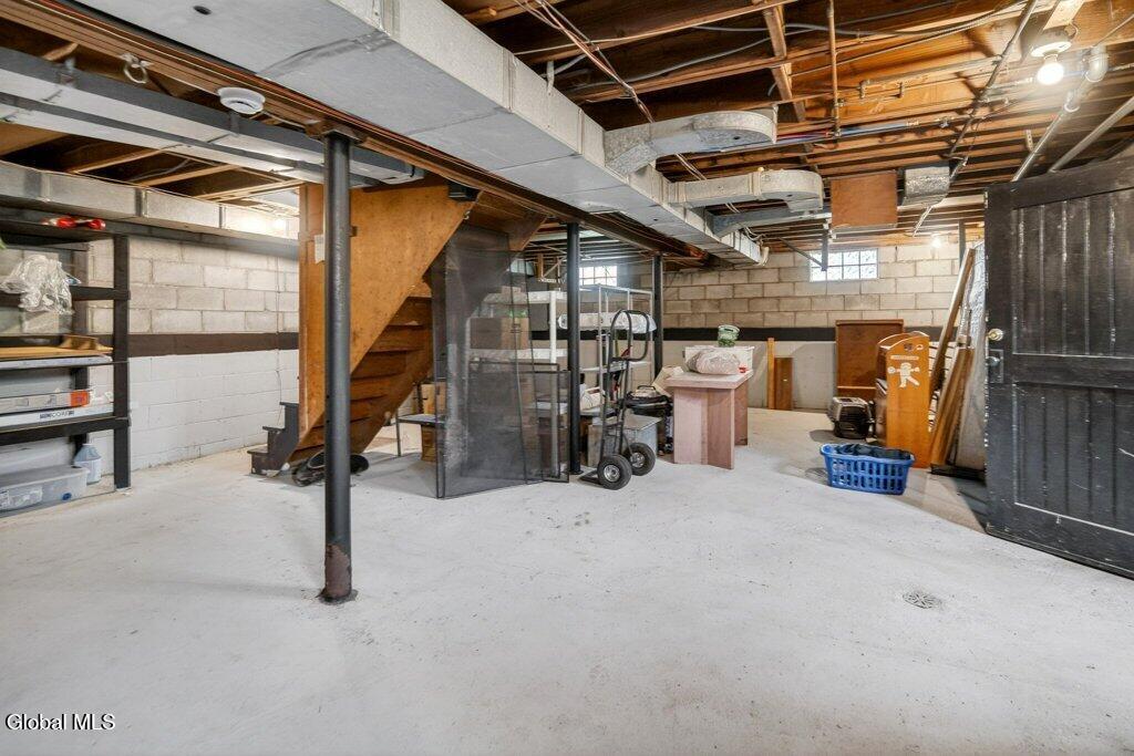 10 Warren Avenue Albany NY 12203