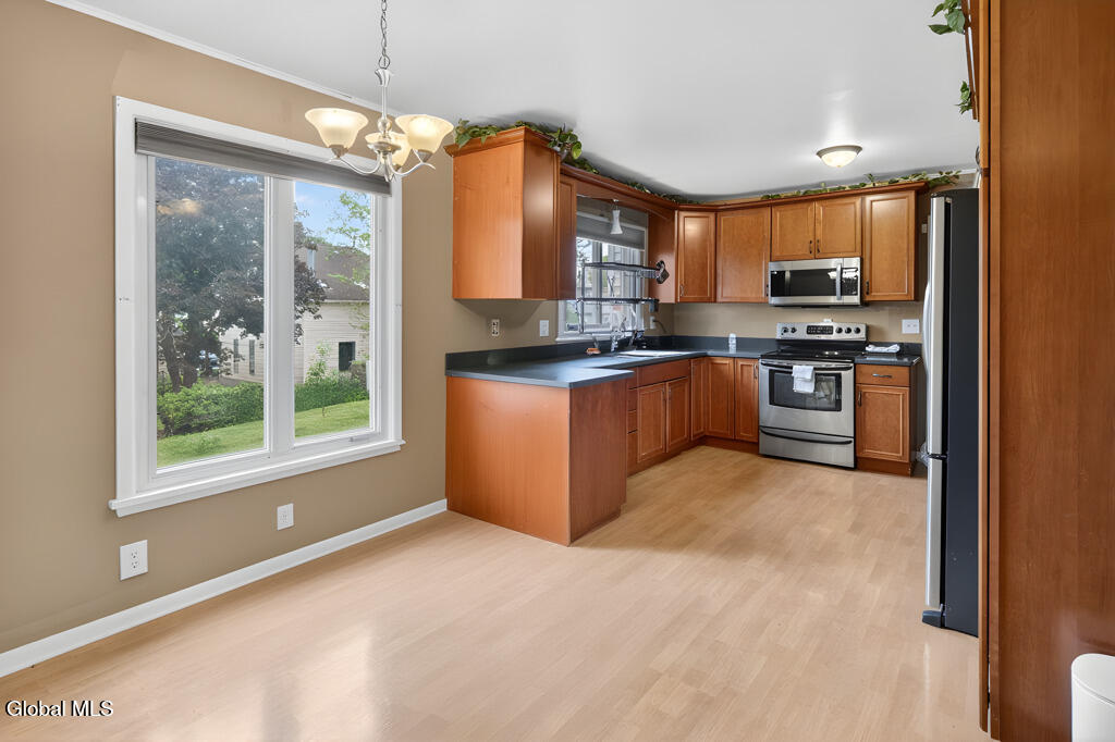 10 Warren Avenue Albany NY 12203