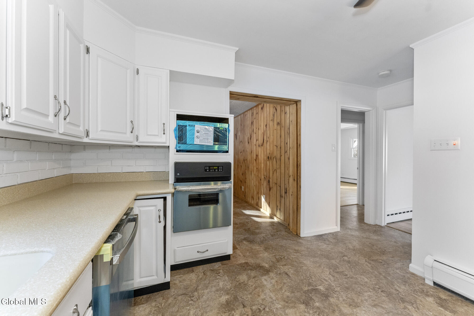 50 Hillcrest Drive West Sand Lake NY 12018