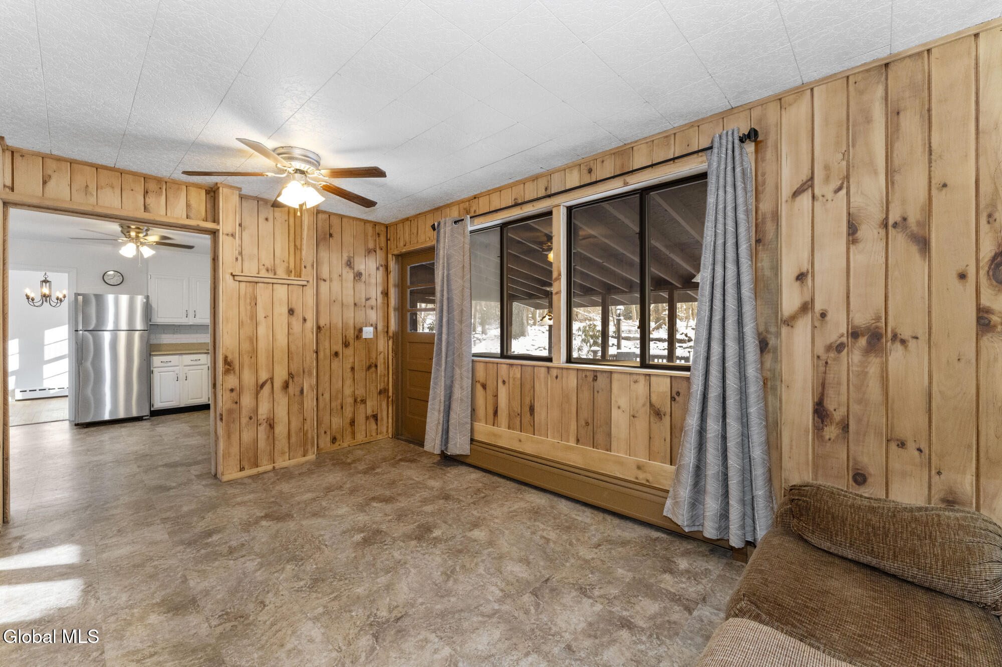 50 Hillcrest Drive West Sand Lake NY 12018